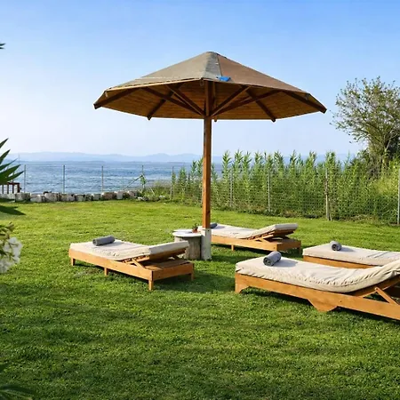 Prázdninový dům Beachfront Bliss In Corfu - Vasiliki's Sea House Lefkímmi