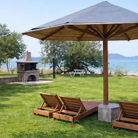 Beachfront Bliss In Corfu - Vasiliki's Sea House *