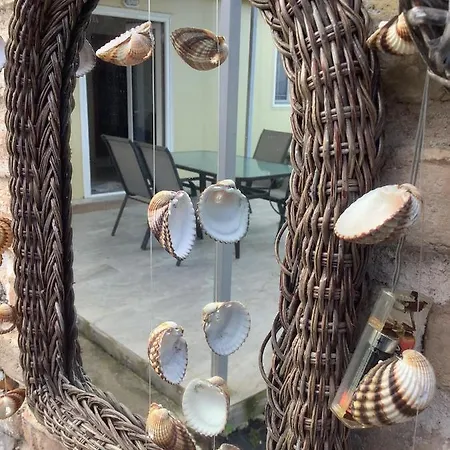 Vasilikis Sea House 度假居