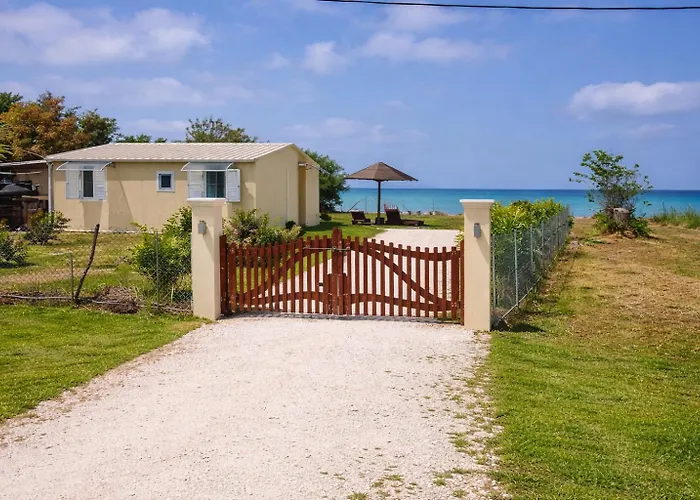 Ferienhaus Beachfront Bliss In Corfu - Vasiliki'S Sea House Lefkímmi