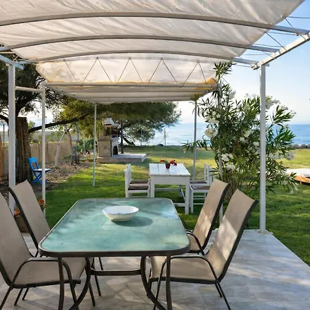 Beachfront Bliss In Corfu - Vasiliki'S Sea House *
