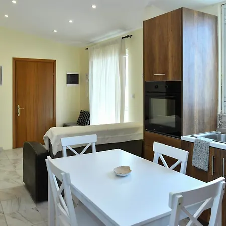 Vasilikis Sea House * Lefkími