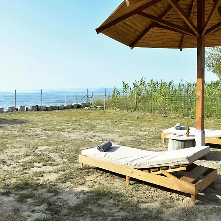 Vasilikis Sea House *